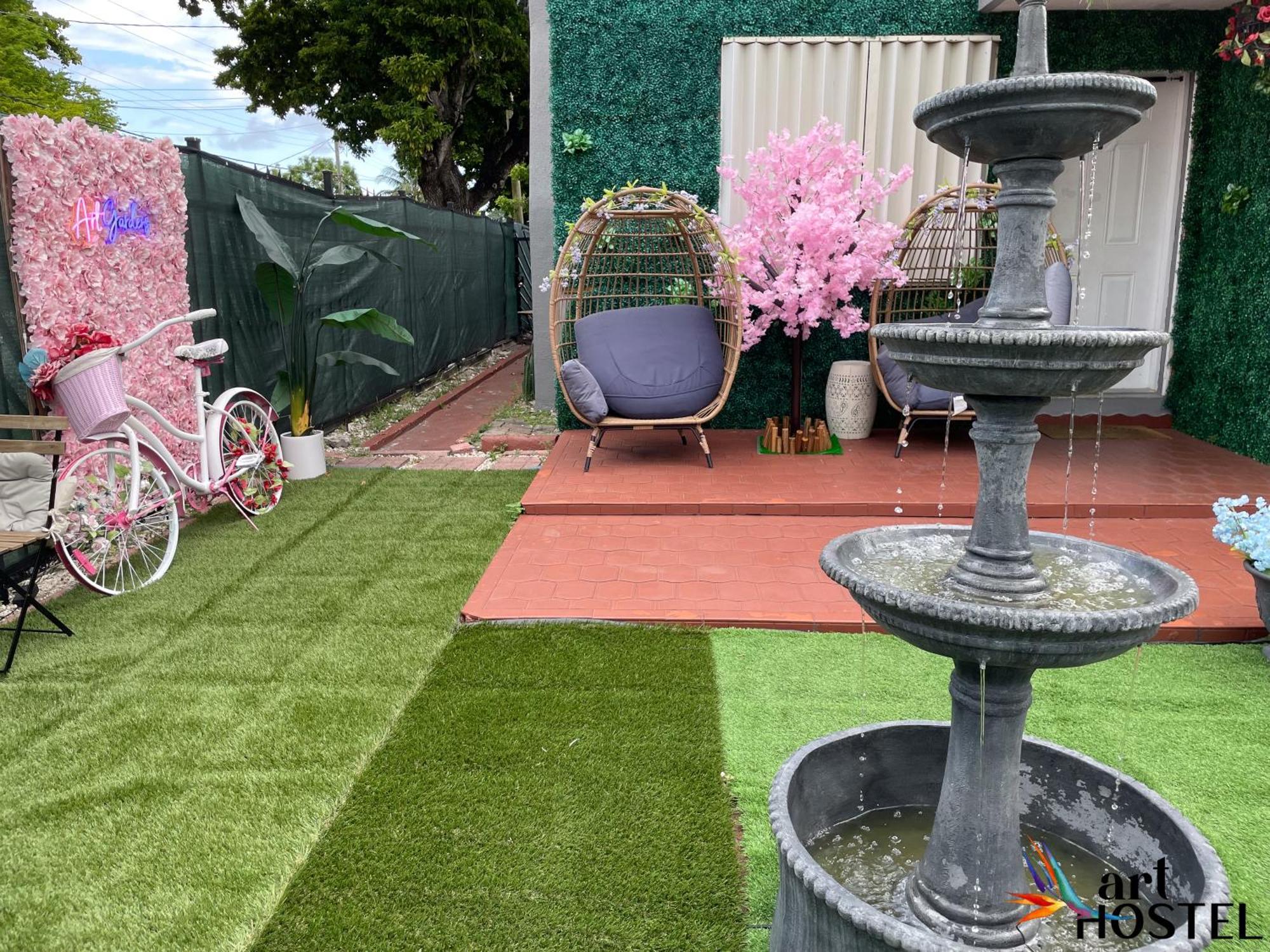 Pensión Summer Gardens Wynwood Concept *